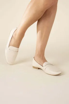 Flats Harriet Tapered Toe Flats