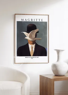 Rene Magritte Fiyonk Şapkalı Adam Çerçevesiz Poster 15x21 cm