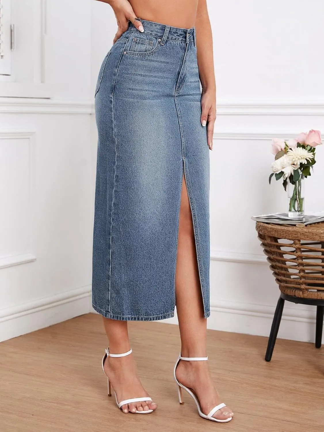 Stylish Women's Stretch Denim Skirt Mid-Length Comfortable & Curve-Hugging with Center Slit